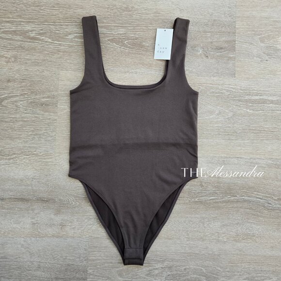 Women's Seamless Tank Bodysuit Light Brown A New Day Size Small New With Tags - Picture 6 of 17